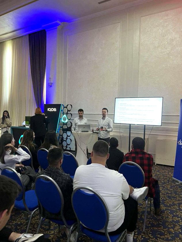 Full room at the Socialize Skopje SEO workshop